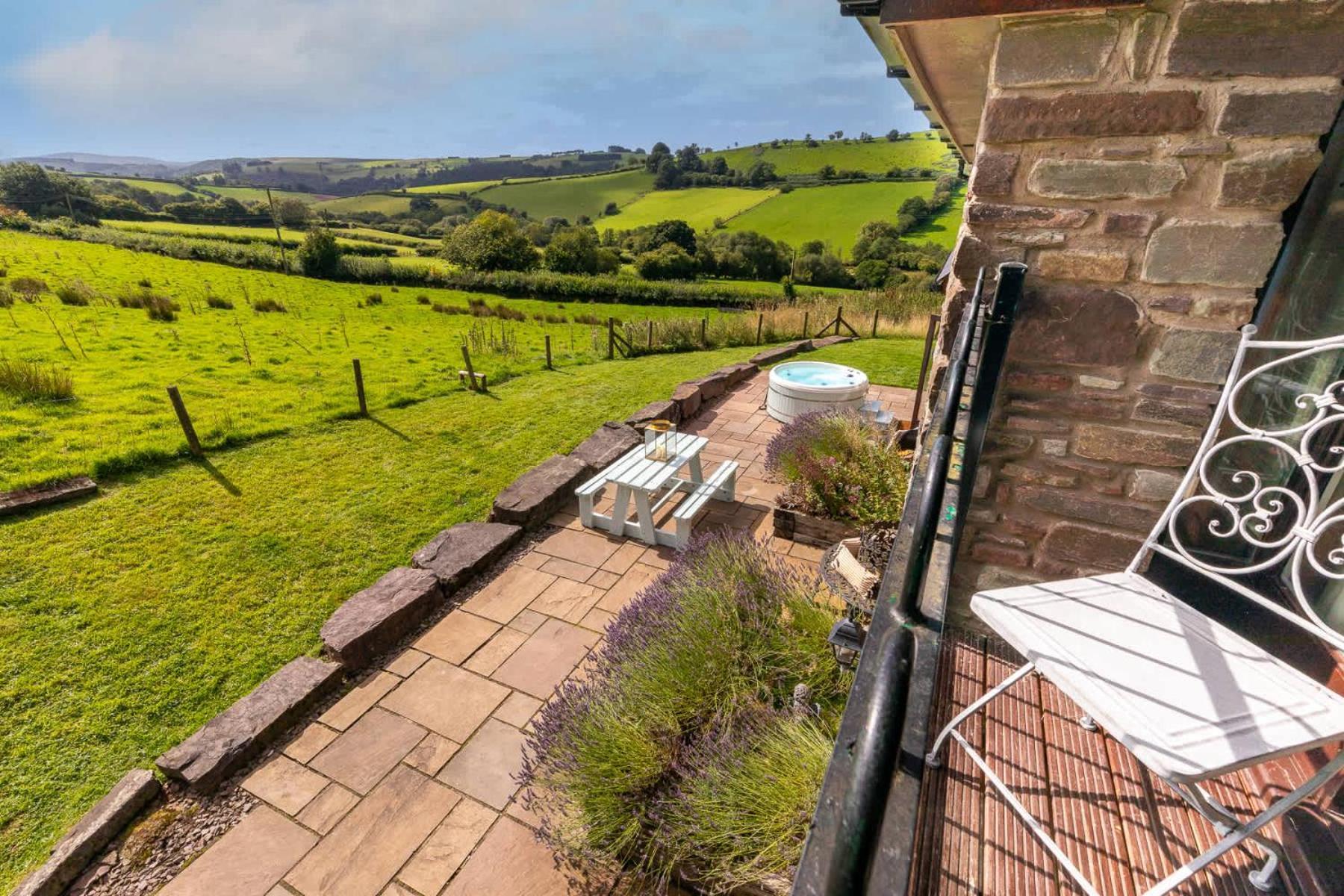 Hilltop View With Hot Tub Brecon Exterior foto